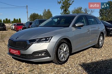 Универсал Skoda Octavia 2022 в Львове