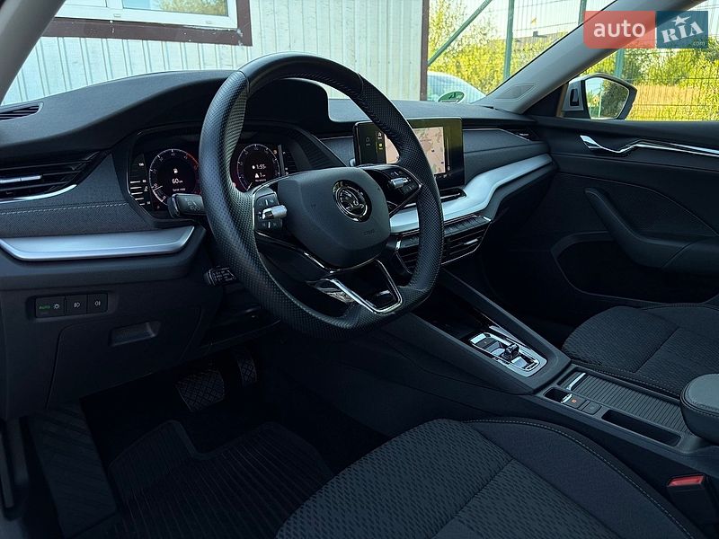 Универсал Skoda Octavia 2022 в Львове