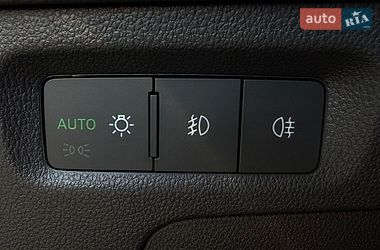 Универсал Skoda Octavia 2022 в Львове
