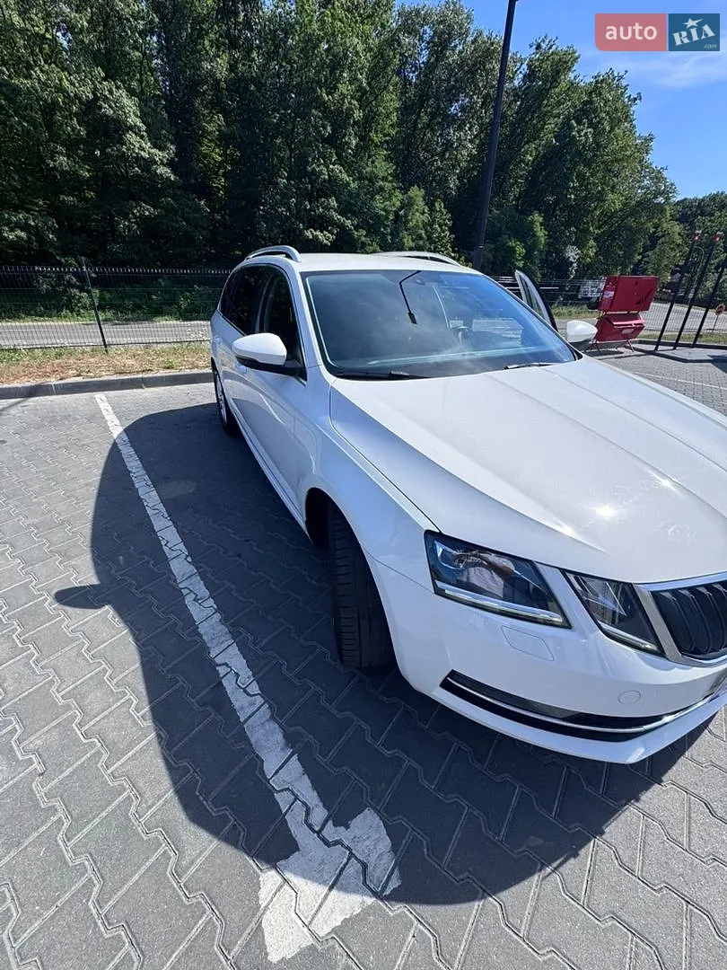 2018 Skoda Octavia - мініатюра 15