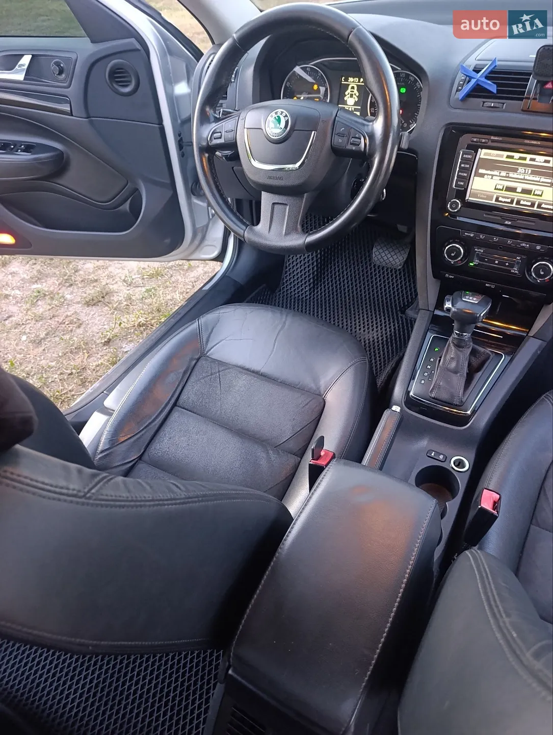 2011 Skoda Octavia - мініатюра 10