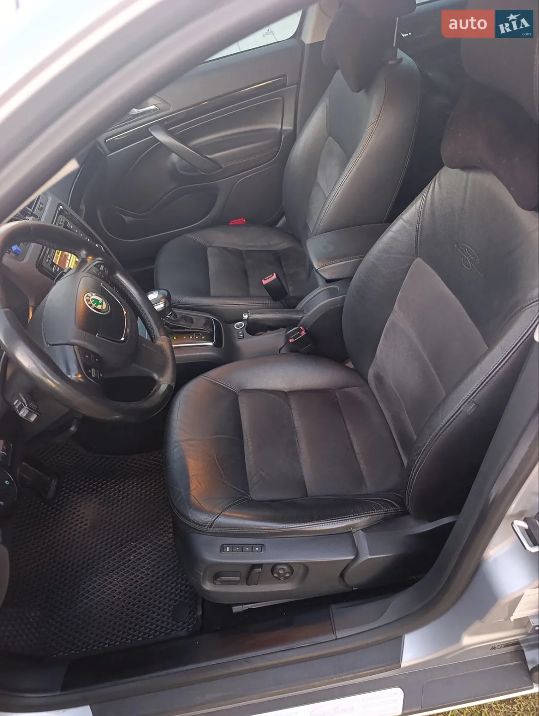 2011 Skoda Octavia - мініатюра 9