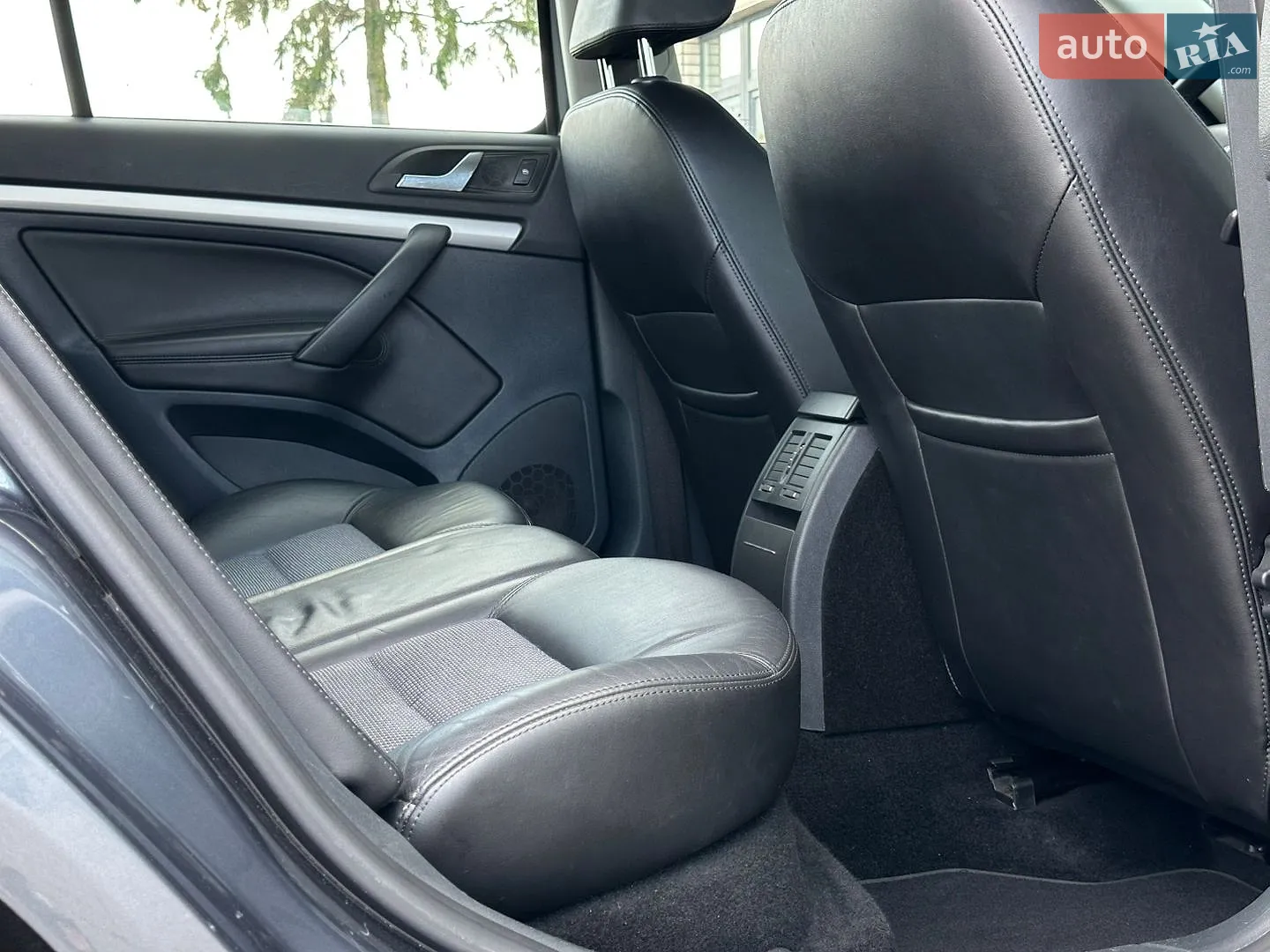 2011 Skoda Octavia - мініатюра 24