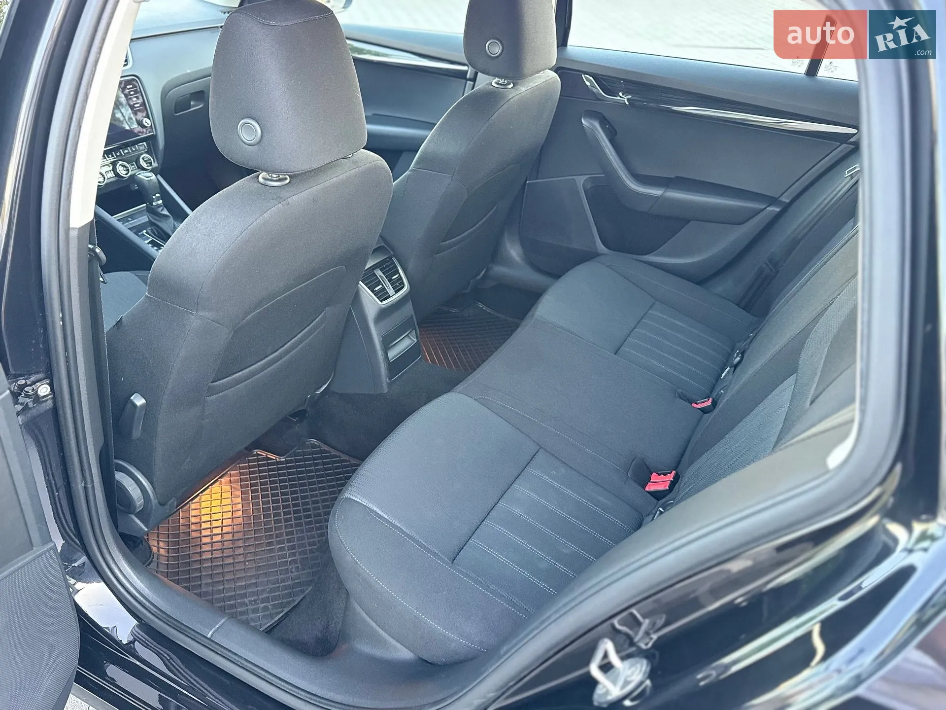2019 Skoda Octavia - мініатюра 29