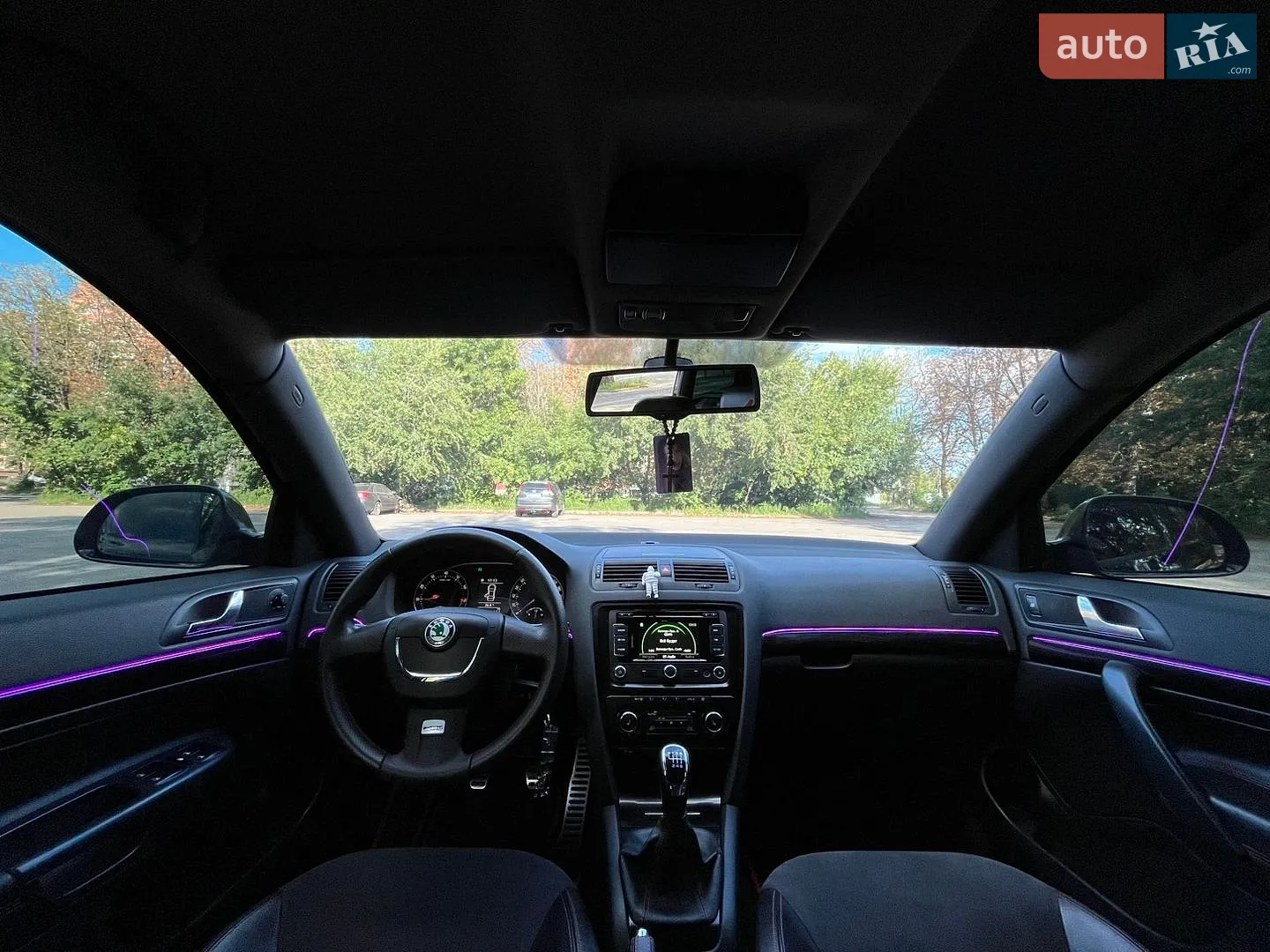 2011 Skoda Octavia - мініатюра 10