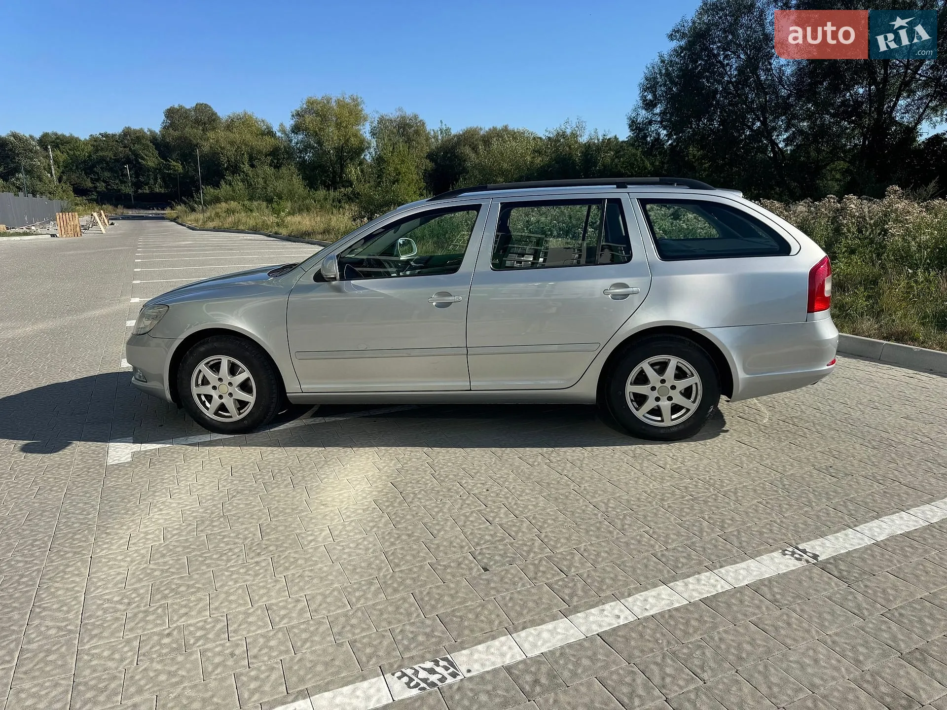 2011 Skoda Octavia - мініатюра 3