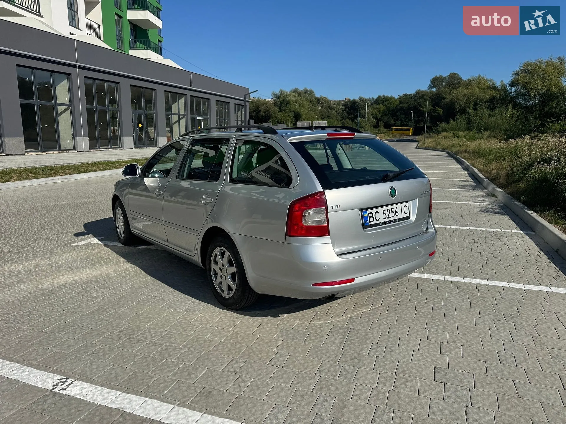 2011 Skoda Octavia - фото 1