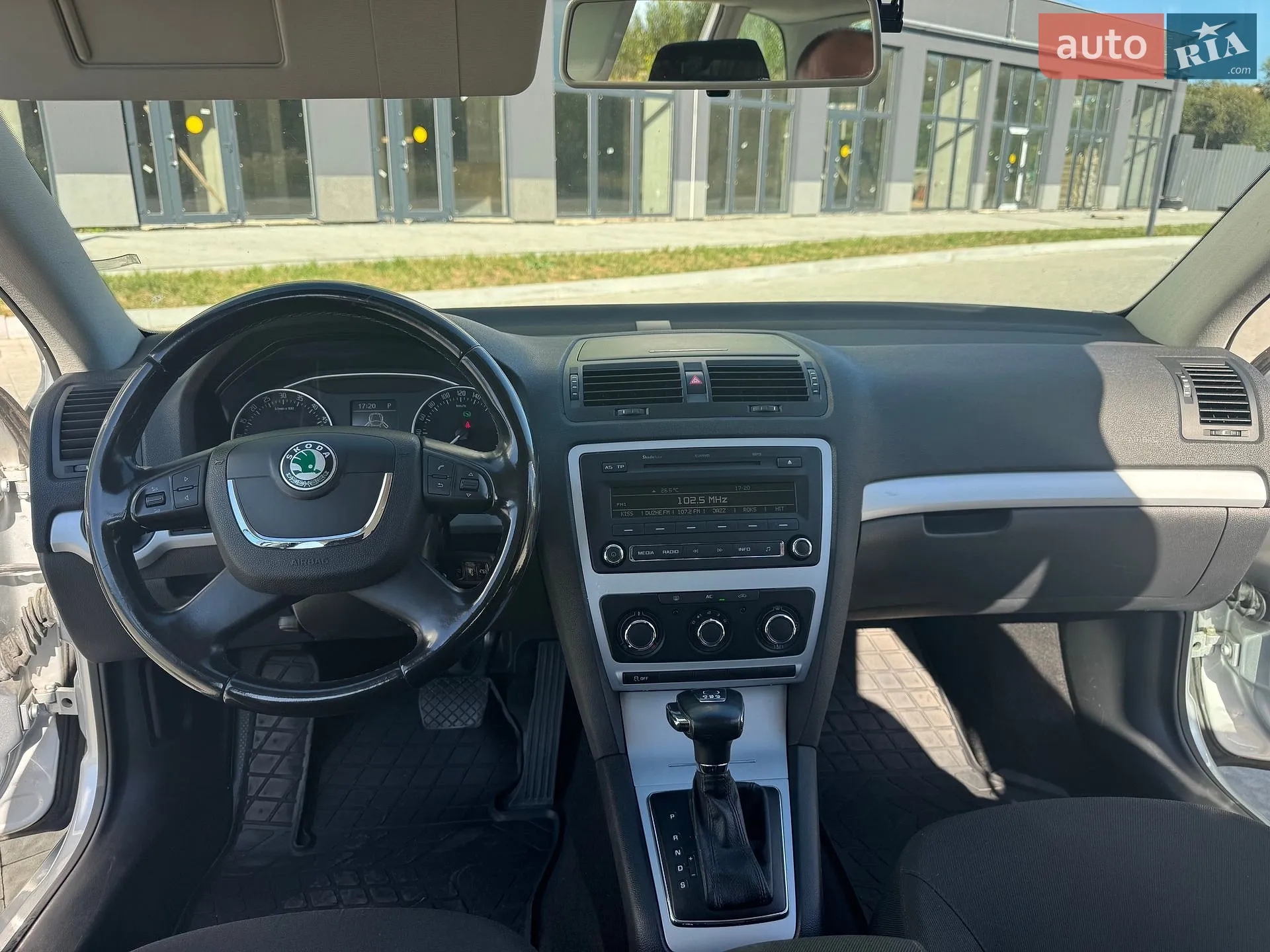 2011 Skoda Octavia - мініатюра 7