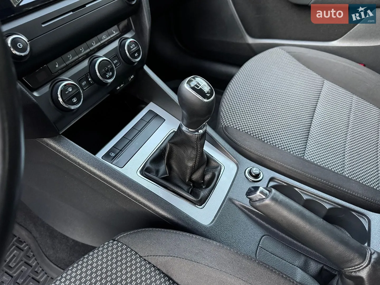 2014 Skoda Octavia - мініатюра 35