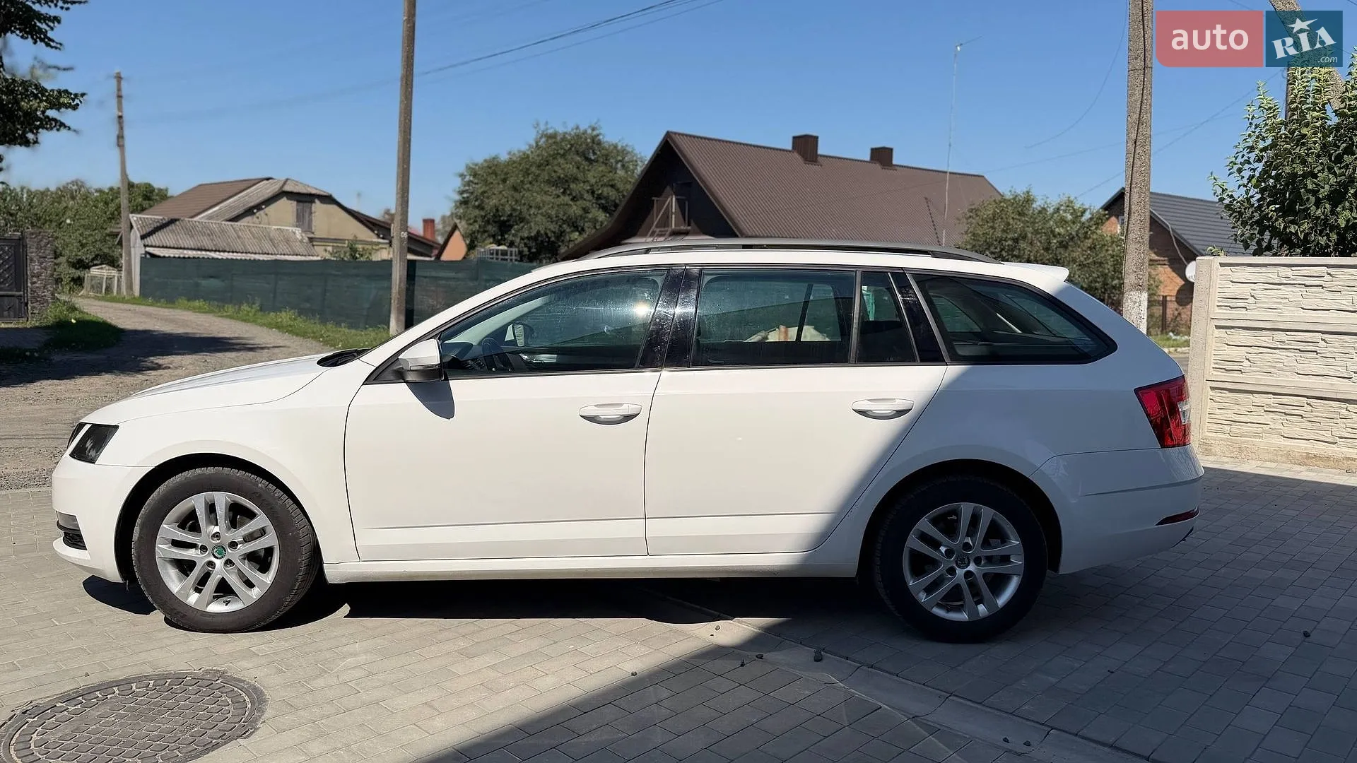 2017 Skoda Octavia - мініатюра 10