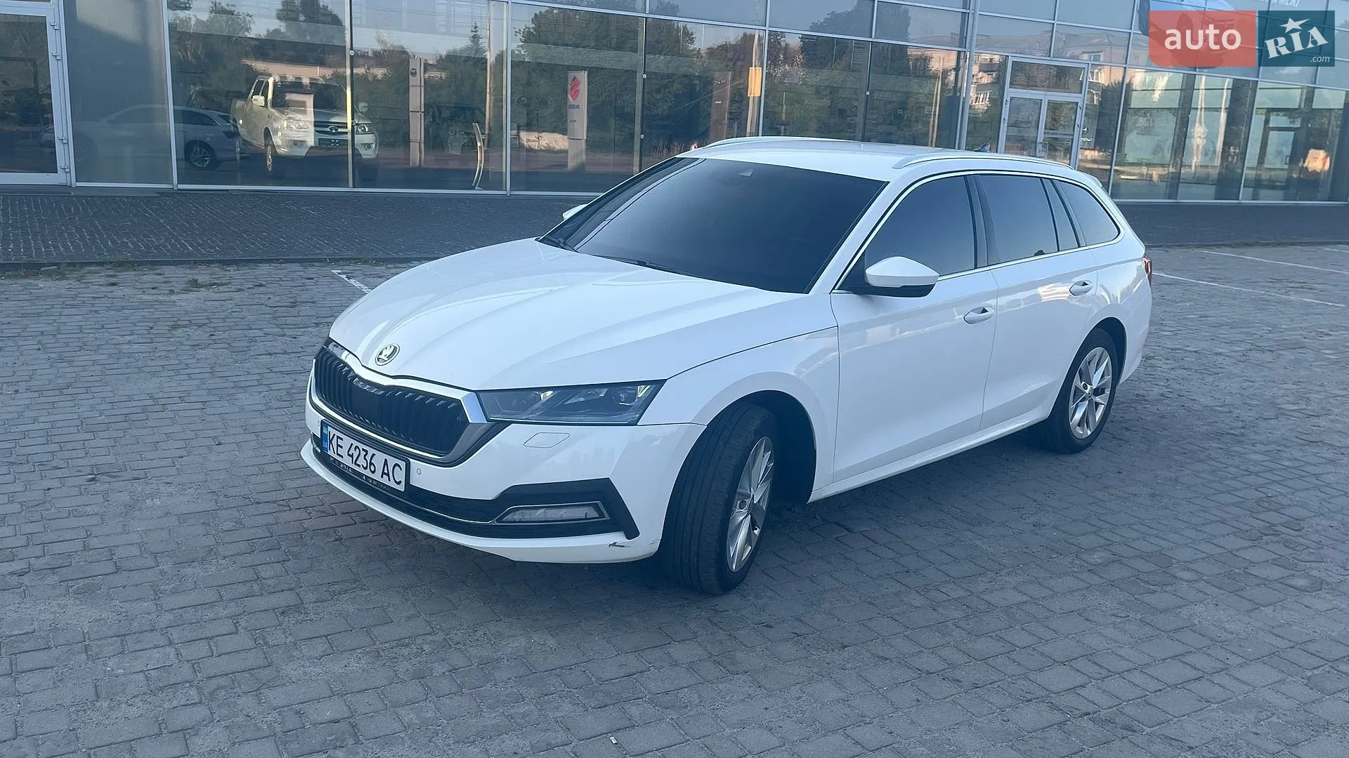 2020 Skoda Octavia - фото 1