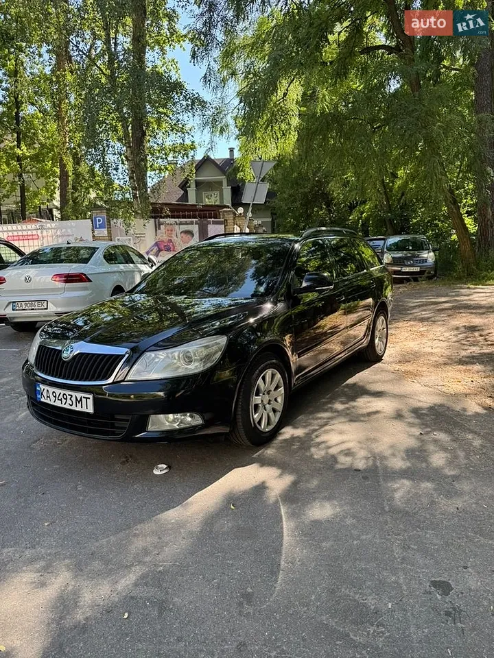 2010 Skoda Octavia - мініатюра 31