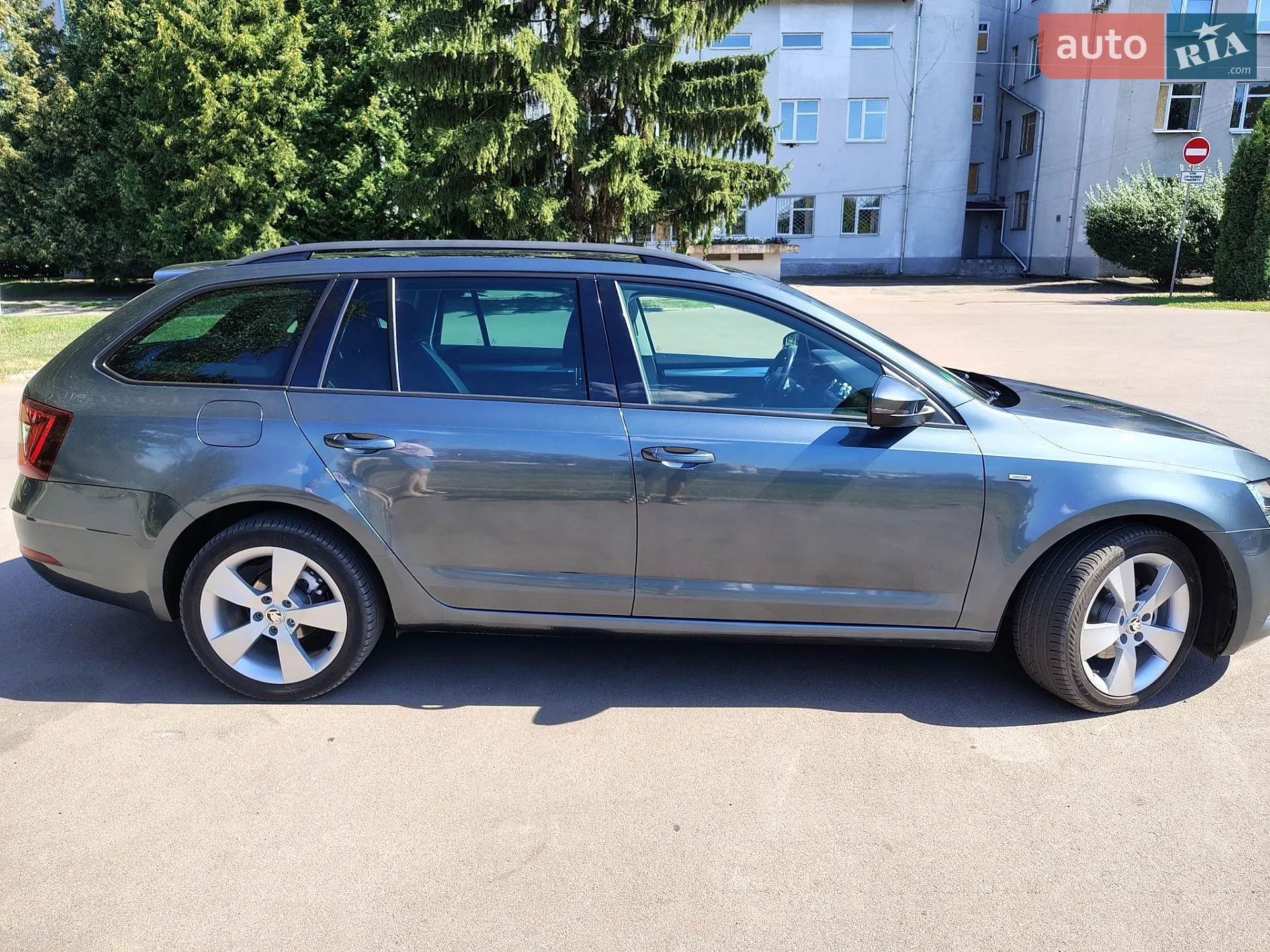 2017 Skoda Octavia - мініатюра 7