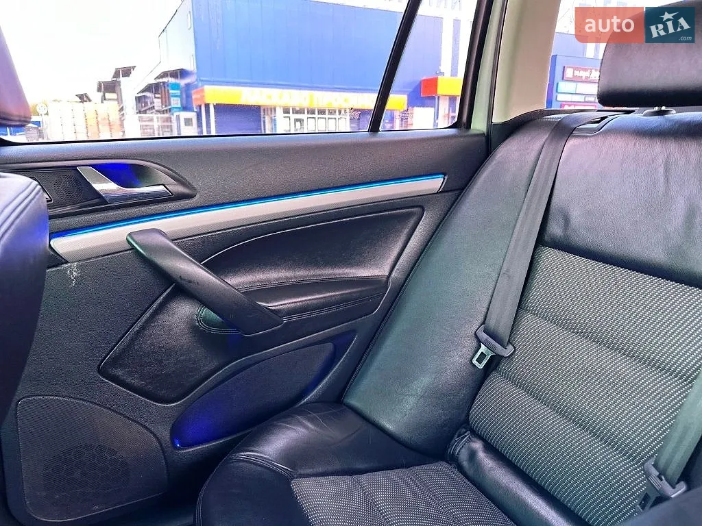 2011 Skoda Octavia - мініатюра 56