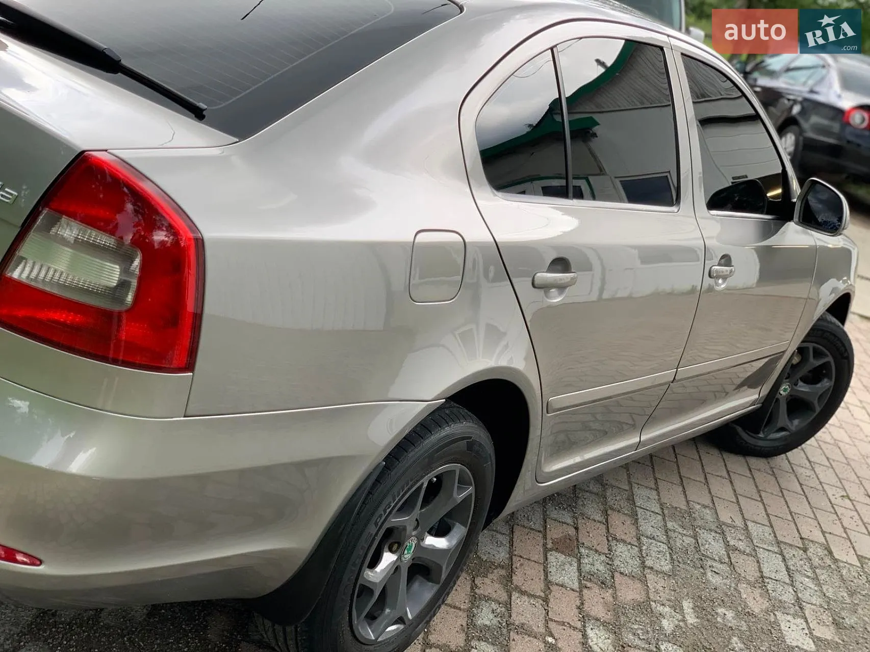 2010 Skoda Octavia - мініатюра 49