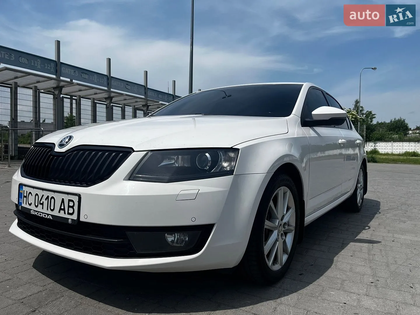 2016 Skoda Octavia - мініатюра 2