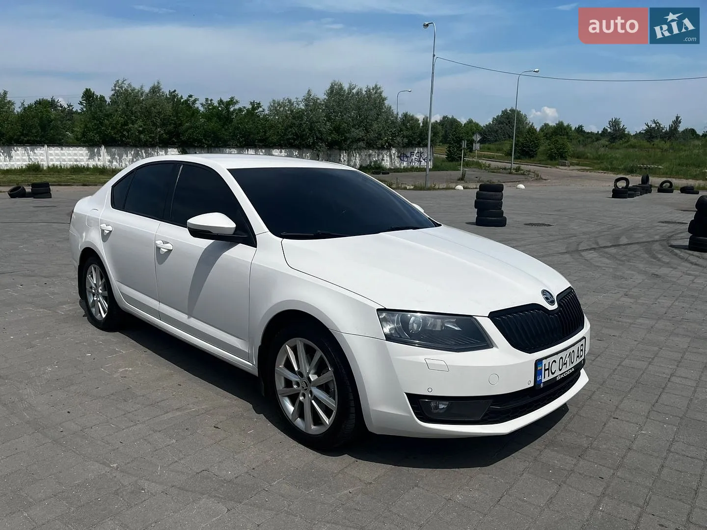 2016 Skoda Octavia - мініатюра 3