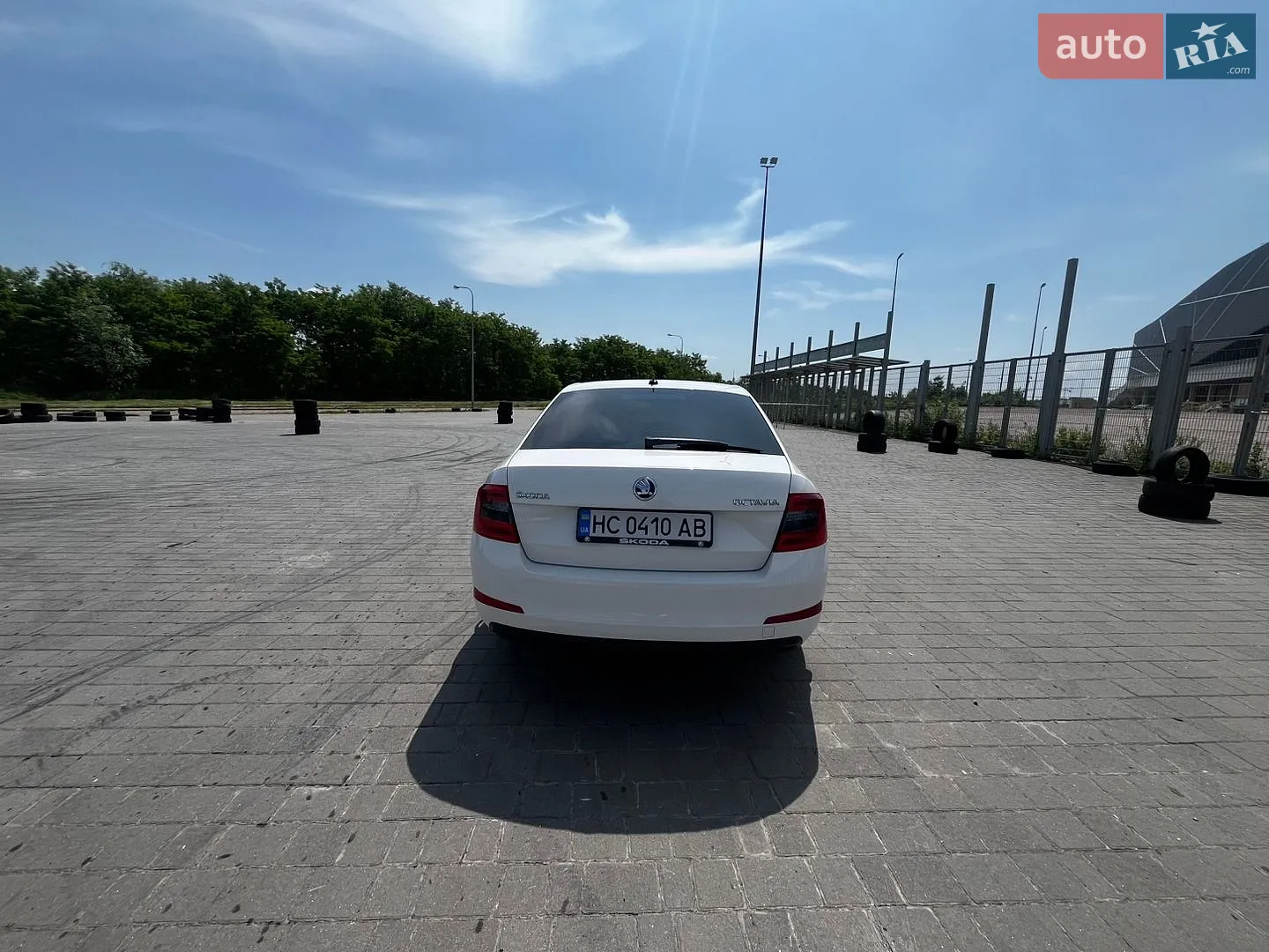 2016 Skoda Octavia - мініатюра 8