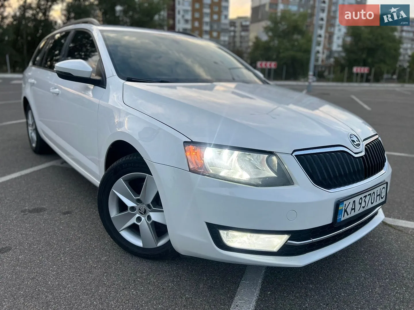 2014 Skoda Octavia - мініатюра 2