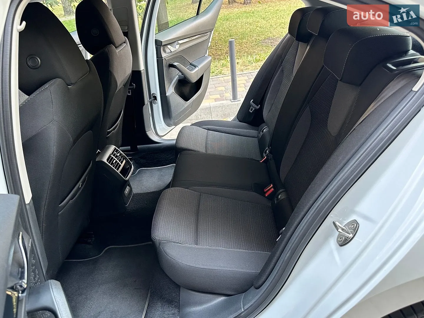 2021 Skoda Octavia - мініатюра 49