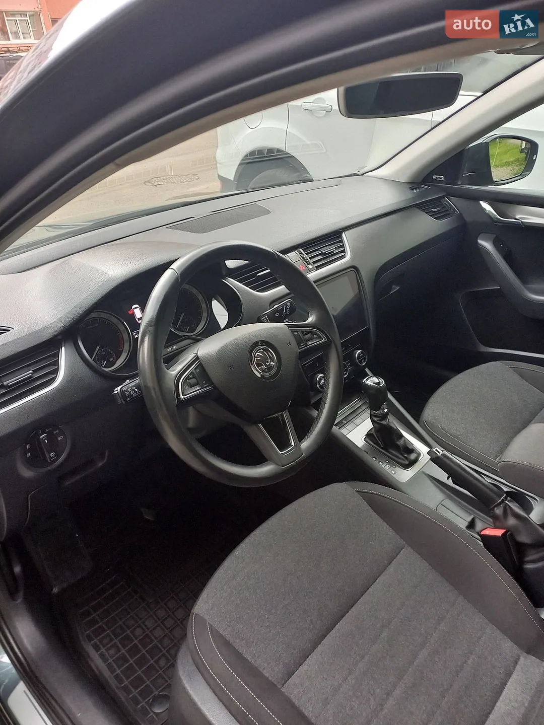 2019 Skoda Octavia - мініатюра 6