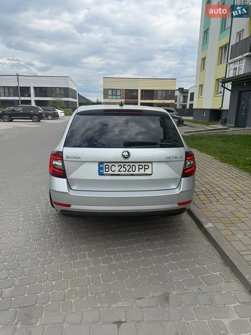 2017 Skoda Octavia - мініатюра 5