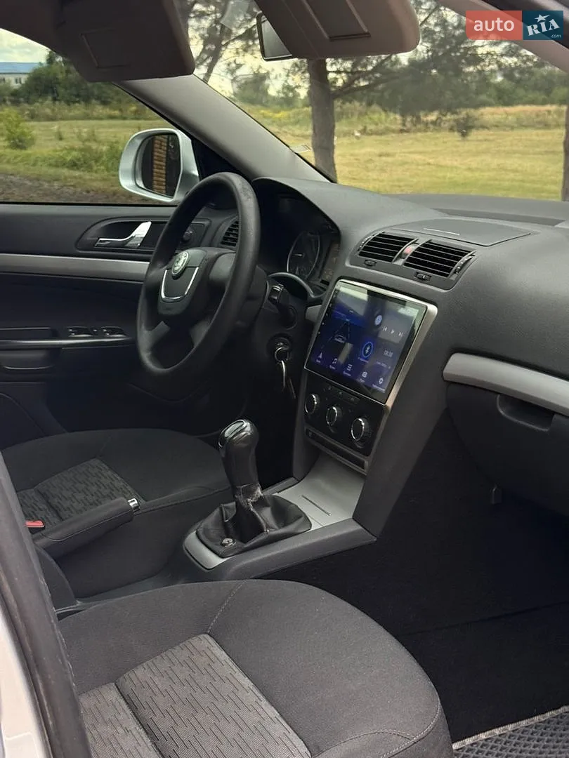 2011 Skoda Octavia - мініатюра 47