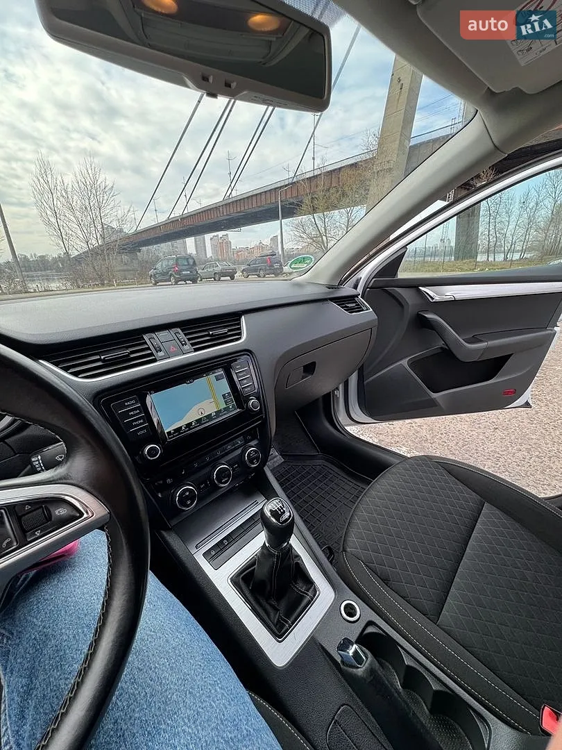 2015 Skoda Octavia - мініатюра 101