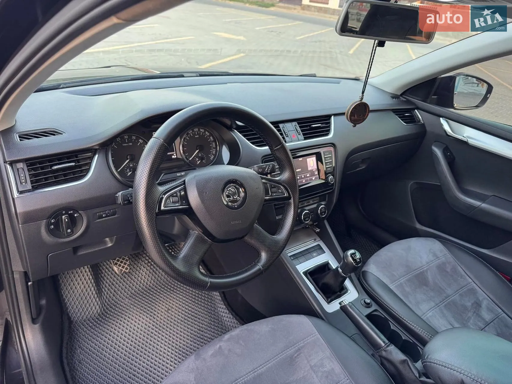 2015 Skoda Octavia - мініатюра 14