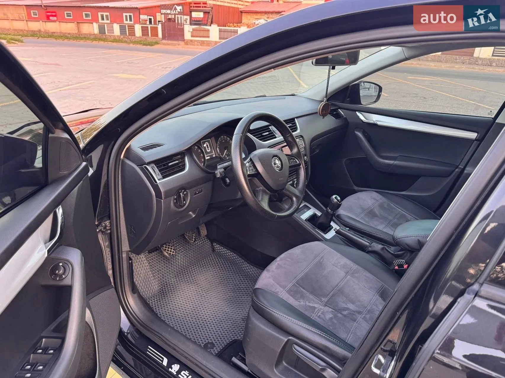 2015 Skoda Octavia - мініатюра 19