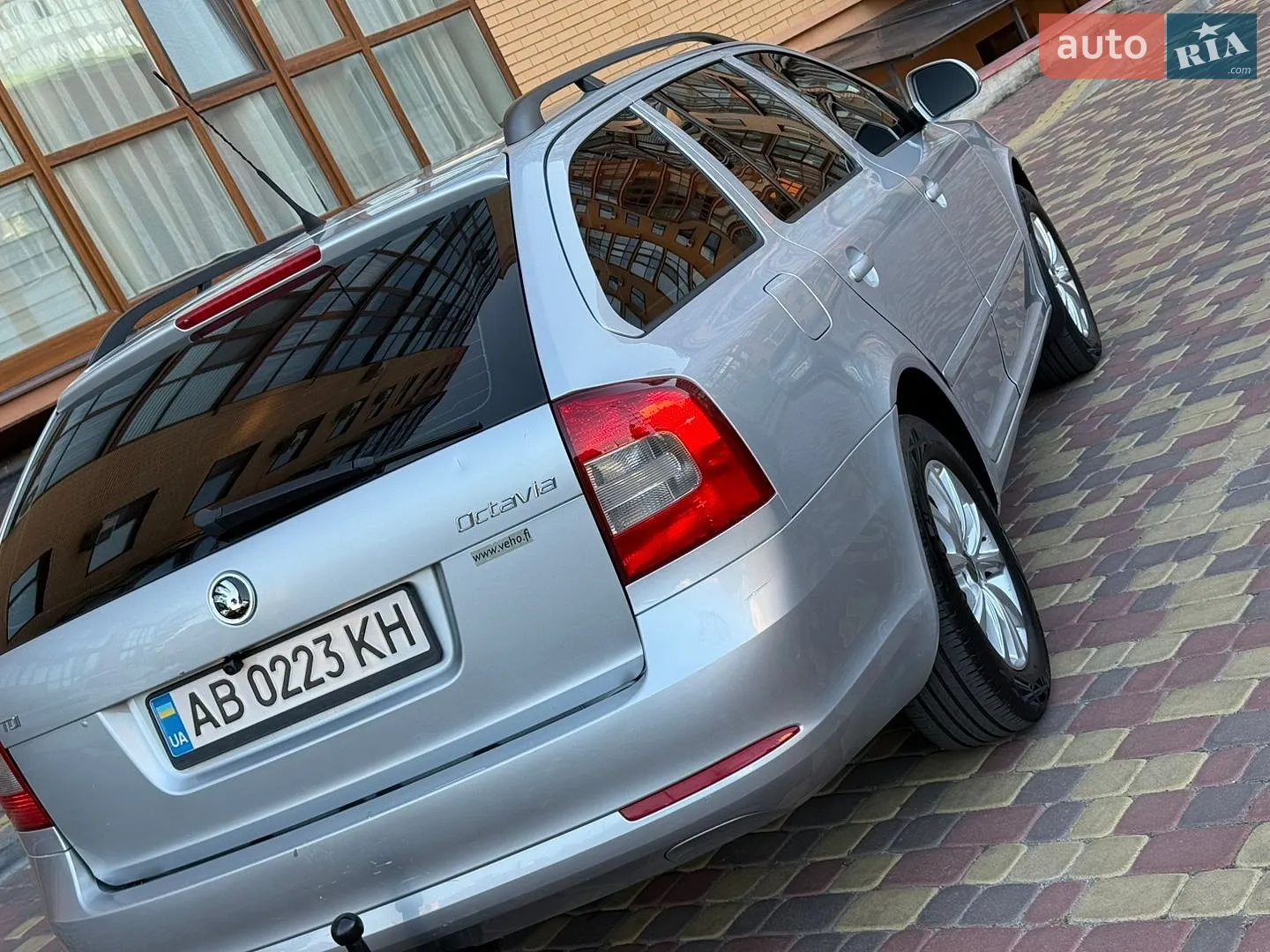 2010 Skoda Octavia - мініатюра 9