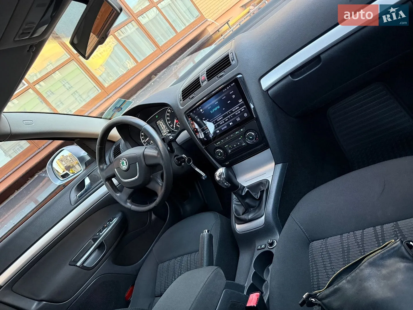 2010 Skoda Octavia - мініатюра 21