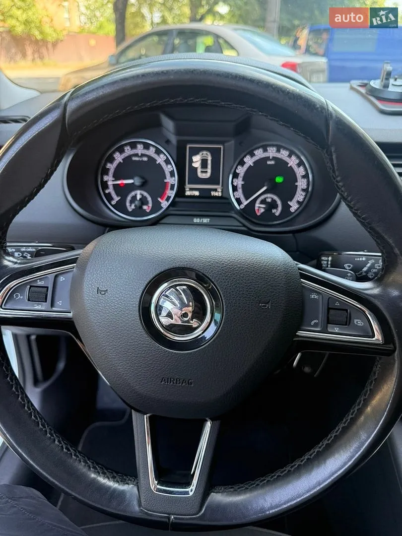 2017 Skoda Octavia - мініатюра 9