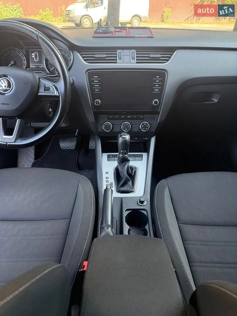 2017 Skoda Octavia - мініатюра 13