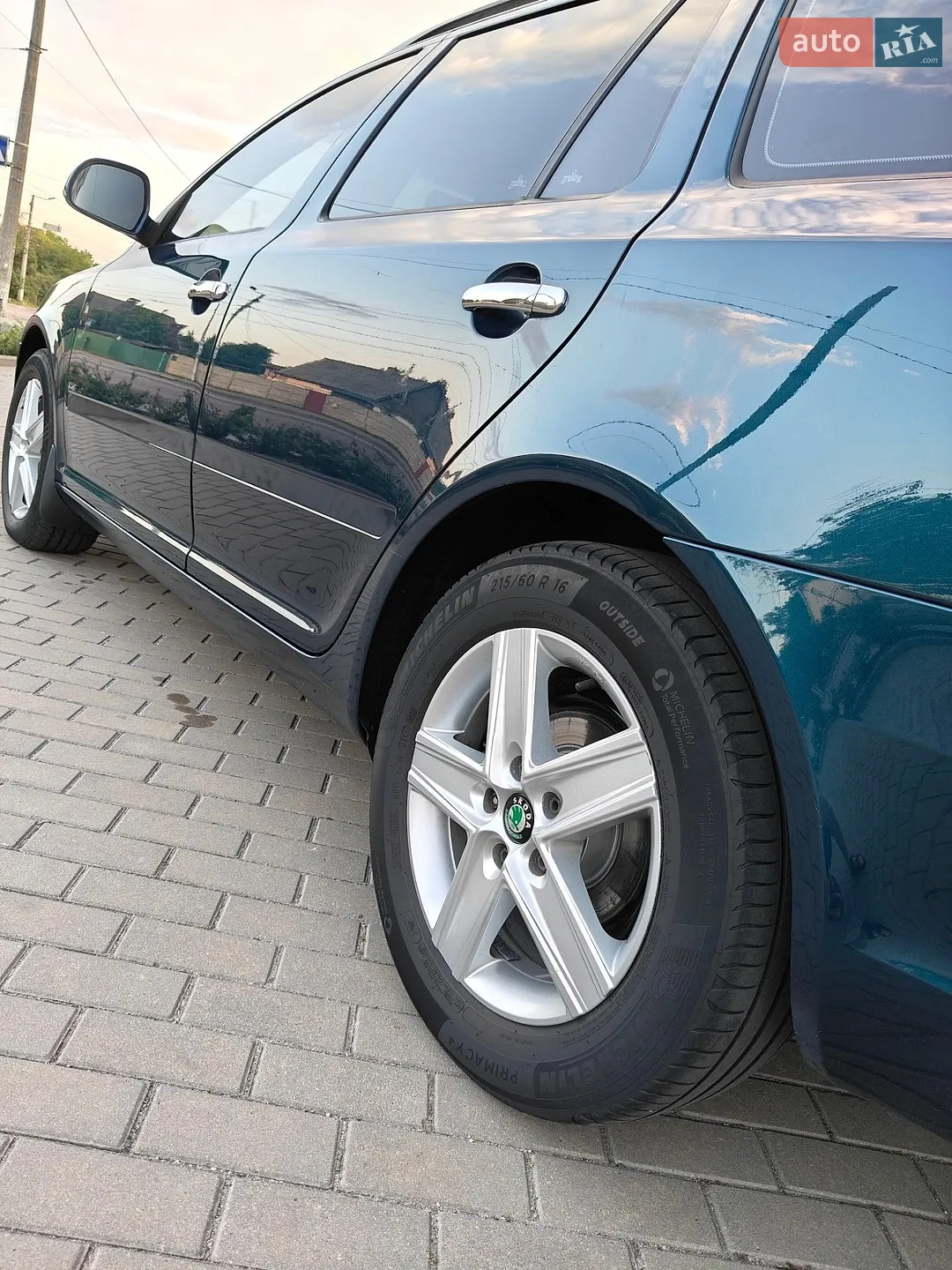 2011 Skoda Octavia - мініатюра 12