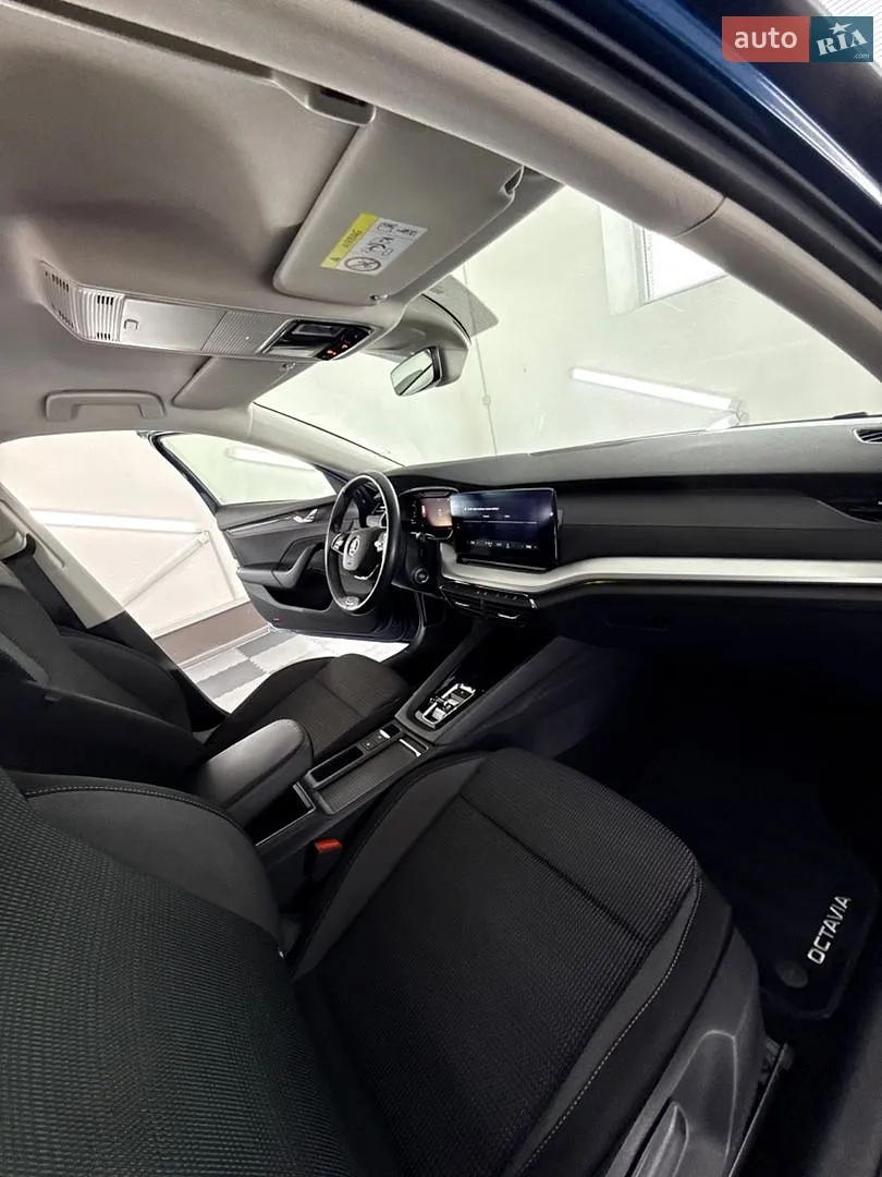 2021 Skoda Octavia - мініатюра 12