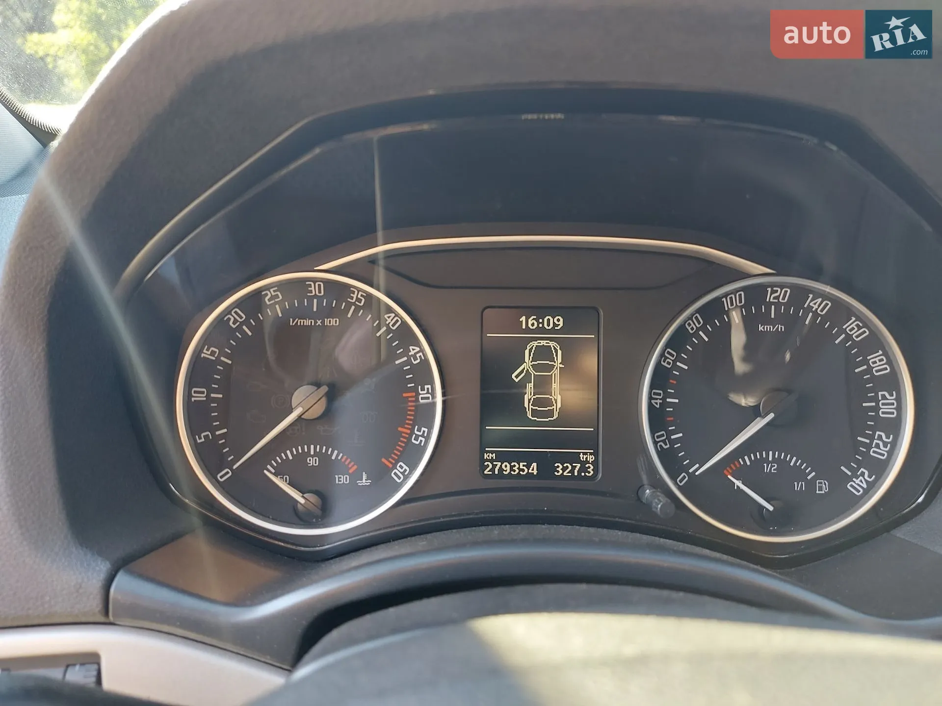 2012 Skoda Octavia - мініатюра 35