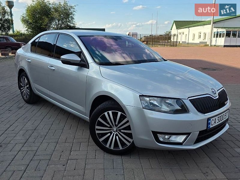 Лифтбек Skoda Octavia 2014 в Умани