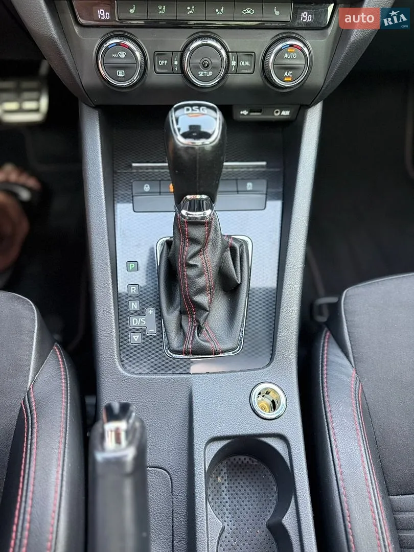 2014 Skoda Octavia - мініатюра 29