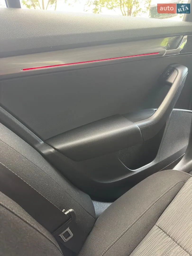 2020 Skoda Octavia - мініатюра 33