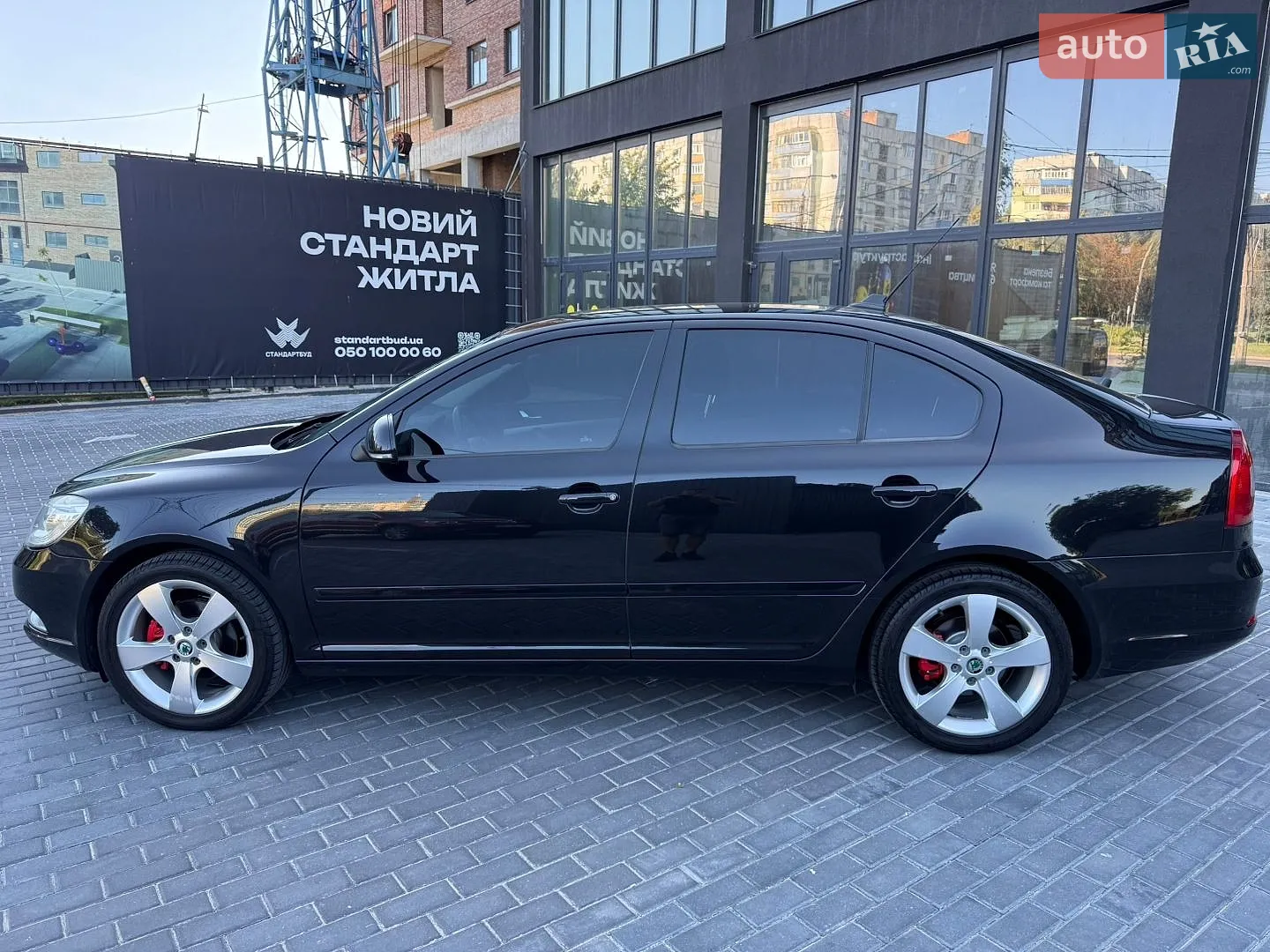 2010 Skoda Octavia - мініатюра 9