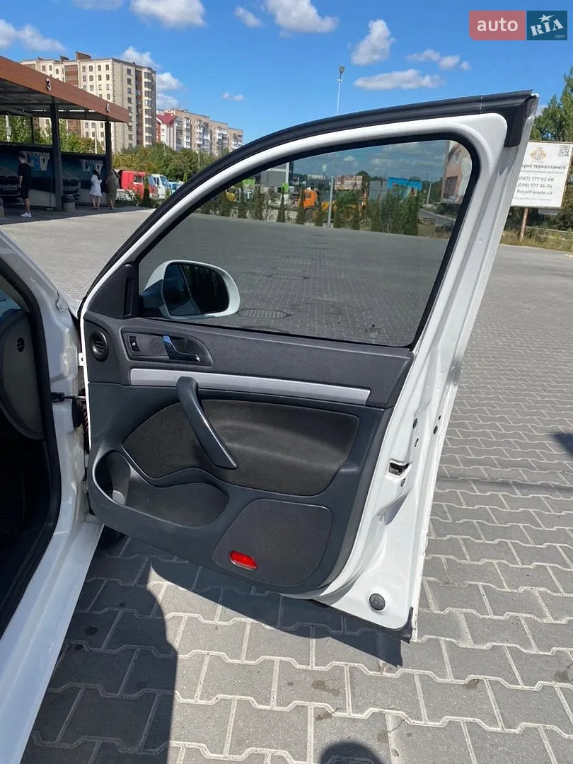 2013 Skoda Octavia - мініатюра 14