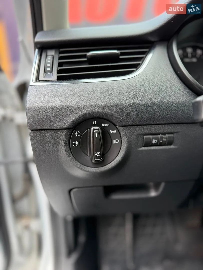 2014 Skoda Octavia - мініатюра 40