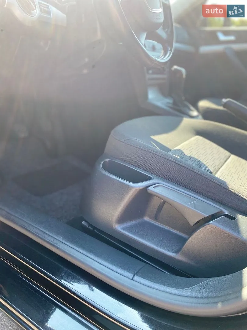 2012 Skoda Octavia - мініатюра 18