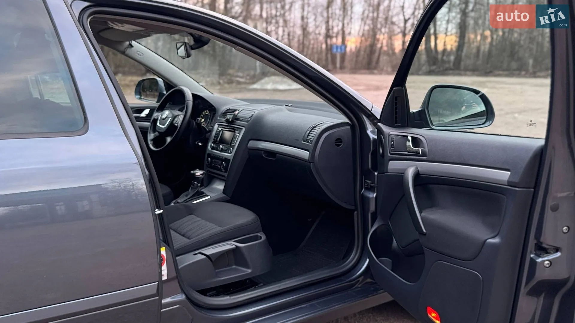 2010 Skoda Octavia - мініатюра 21