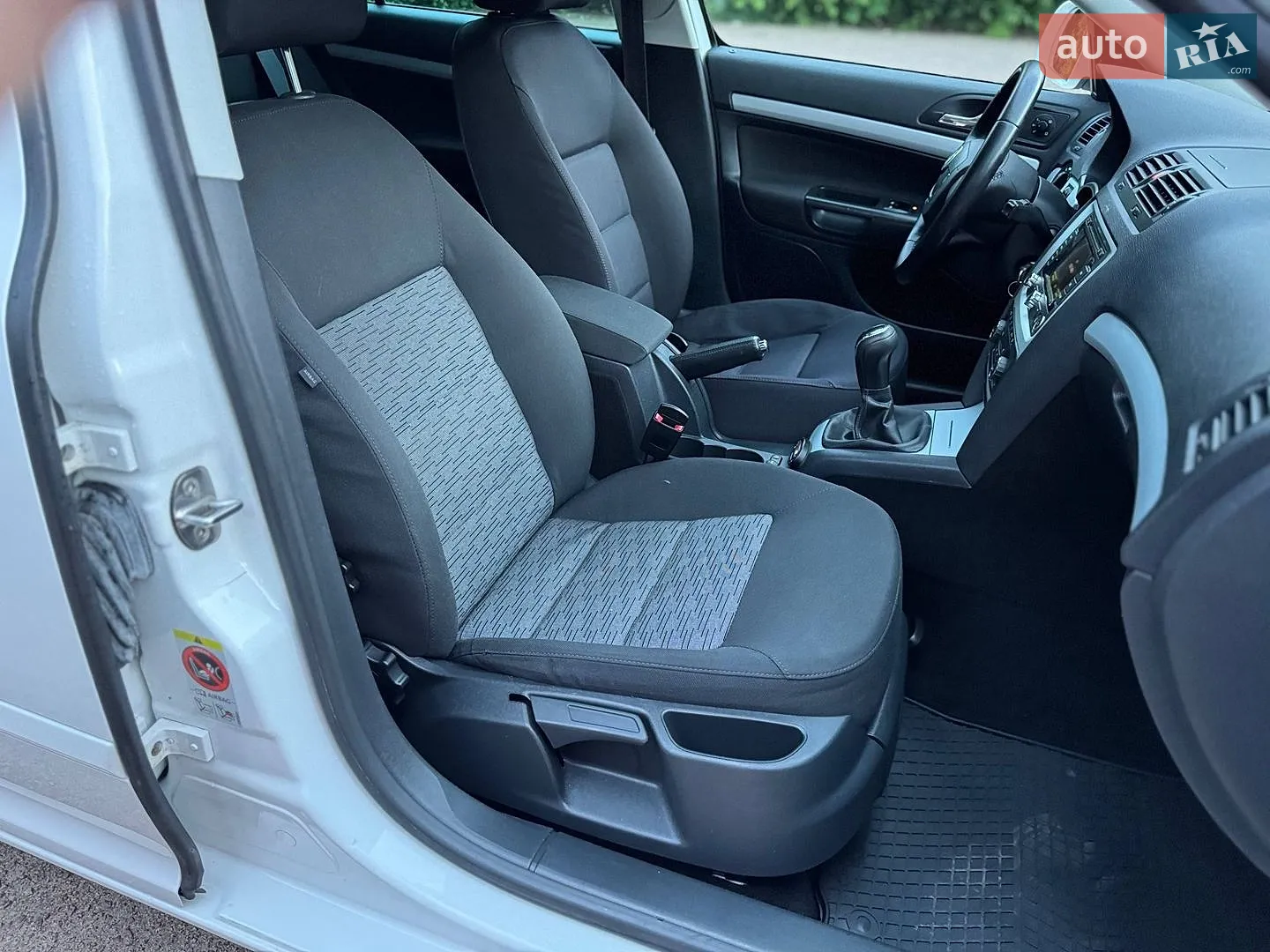 2012 Skoda Octavia - мініатюра 31