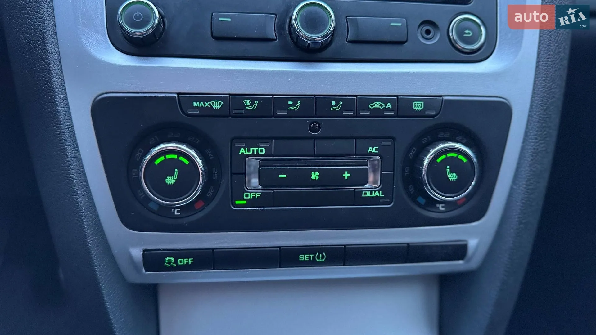 2012 Skoda Octavia - мініатюра 35