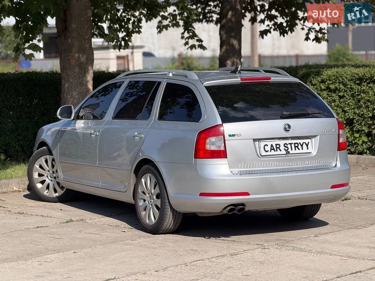 2010 Skoda Octavia - мініатюра 3