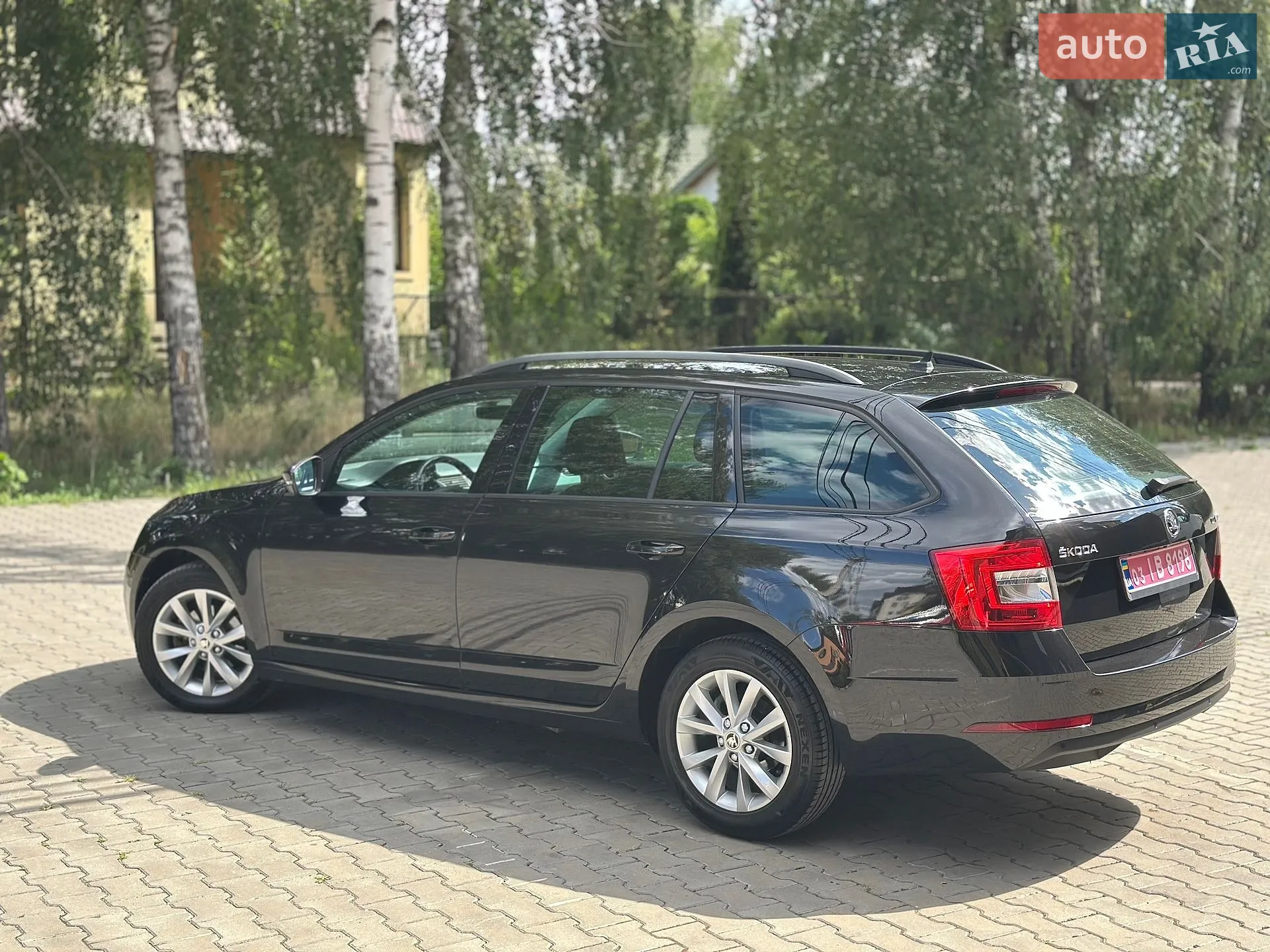 2017 Skoda Octavia - мініатюра 10