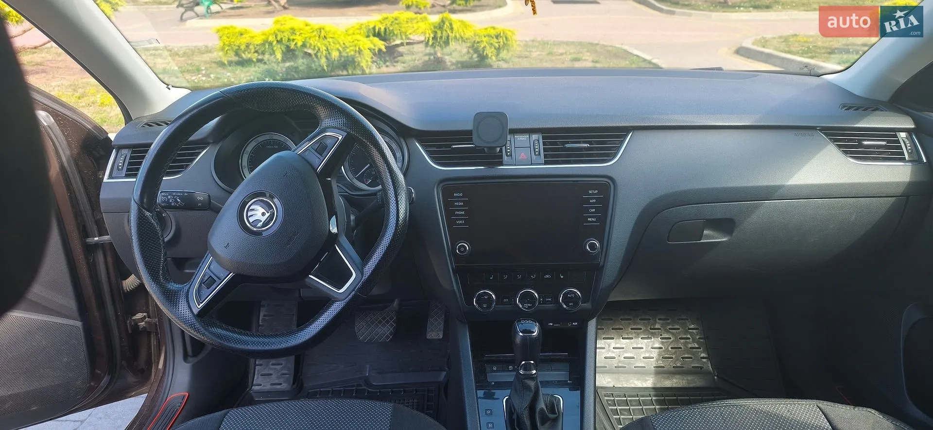 2017 Skoda Octavia - мініатюра 12